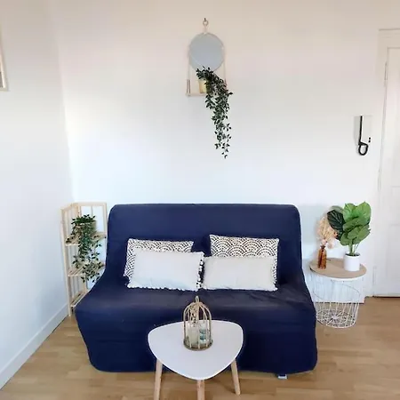 Paisible Duplex Au Centre-ville *